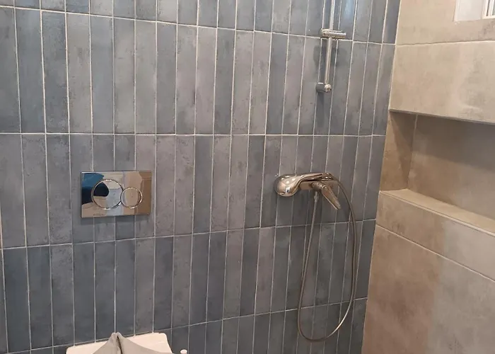 Ocean Palace Hotel *