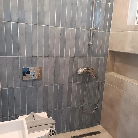 Ocean Palace Hotel *